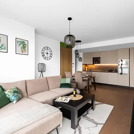 Eurovea Tower - Luke Danube 24 Apartment Bratislava