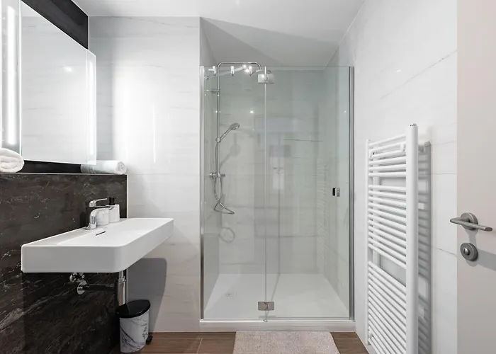 Eurovea Tower - Luke Danube 24