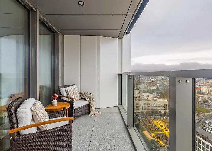 Eurovea Tower - Luke Danube 24 * Bratislava