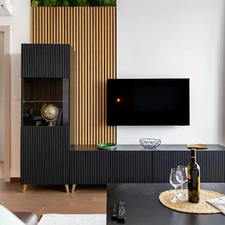 Eurovea Tower - Luke Danube 24 Bratislava