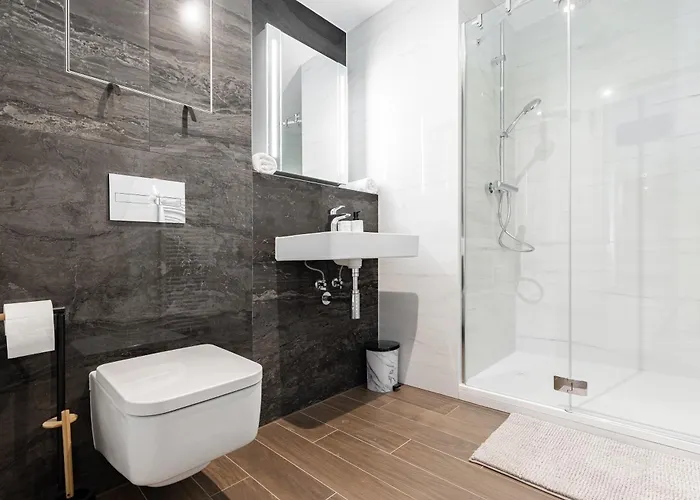 Eurovea Tower - Luke Danube 24 Bratislava