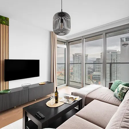 Eurovea Tower - Luke Danube 24 Apartamento Bratislava