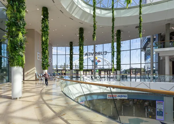 Eurovea Tower - Luke Danube 24 *